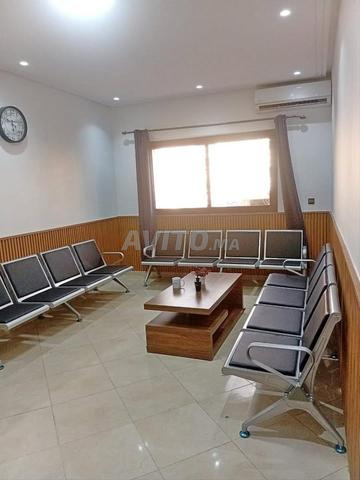 BANQUETTE D'ATTENTE - 2