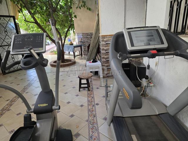 Équipements de sport haute gamme TECHNOGYM - 2