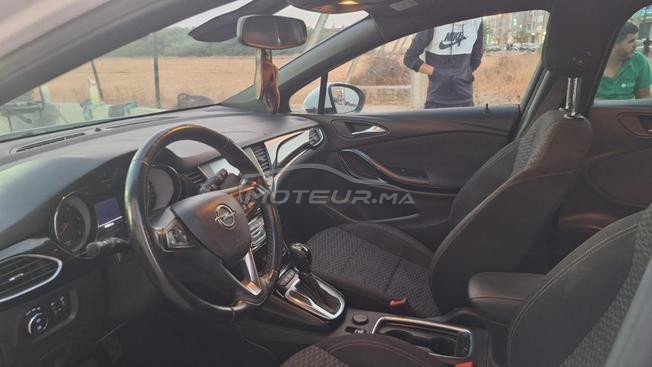 Opel Astra Diesel B. Auto Fin 2019 à Bouskoura