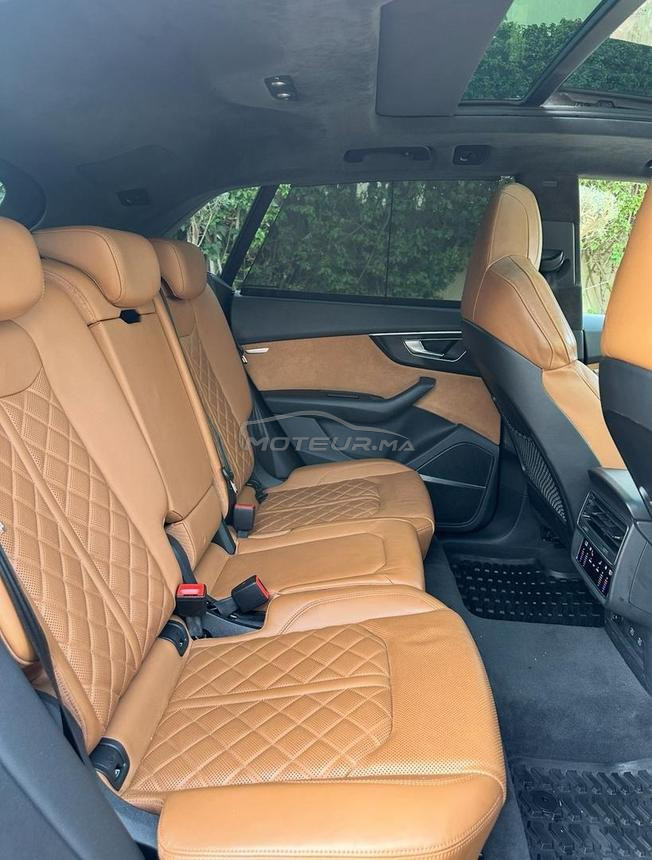 AUDI Q8 S line 