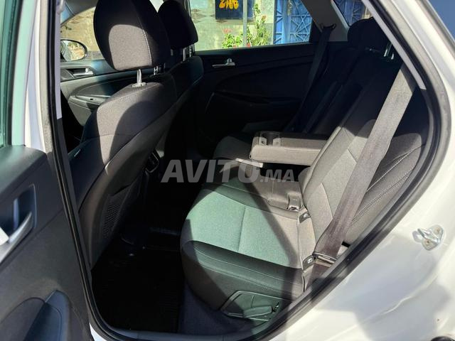 Tucson automatique toutes options sauf toit panoramique