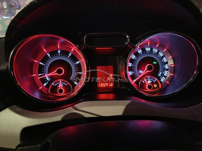 Opel Adam Modil 2017 panoramique 