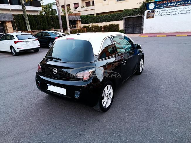 Opel Adam Modil 2017 panoramique 