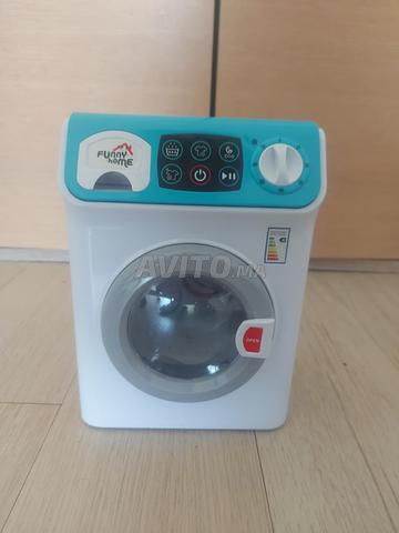 Machine à laver jouet