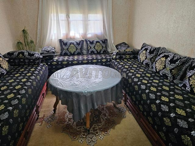 Mobilier de salon et rideaux - 2