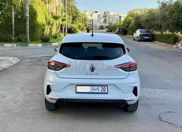 رينو كليو ديزل مانويل 2024 في فاس - 2