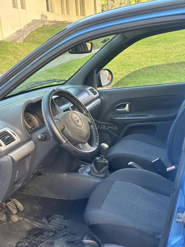 clio campus 2 en très bon état 