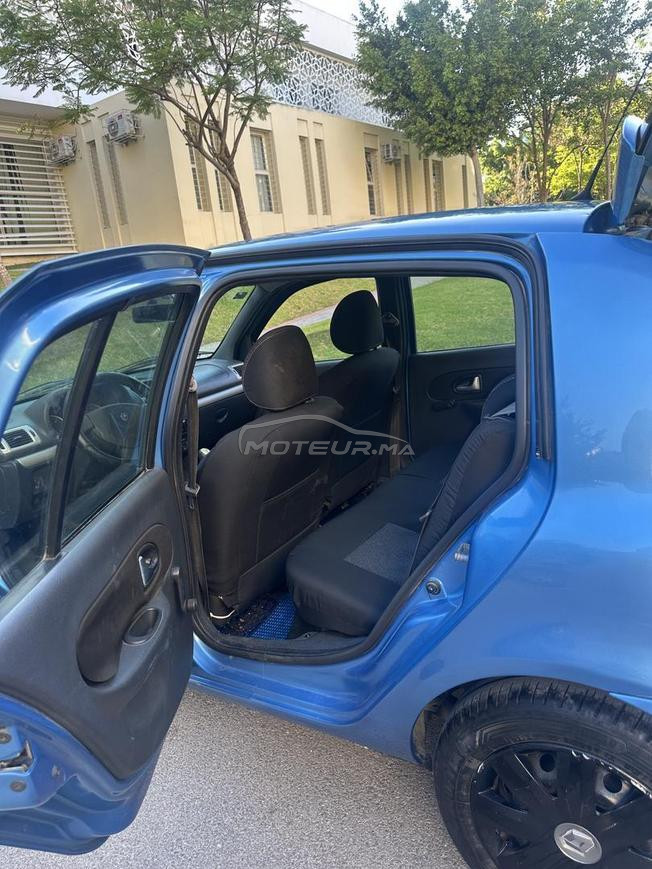 clio campus 2 en très bon état 