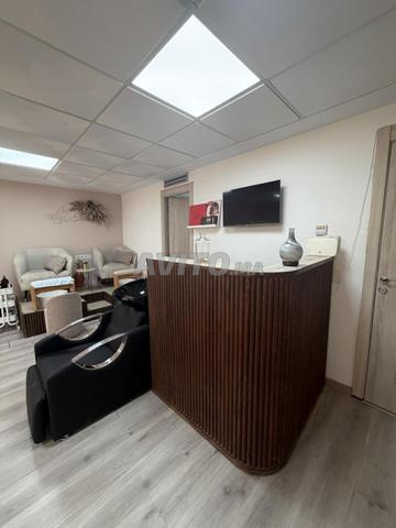 Salon de beauté à louer - 2