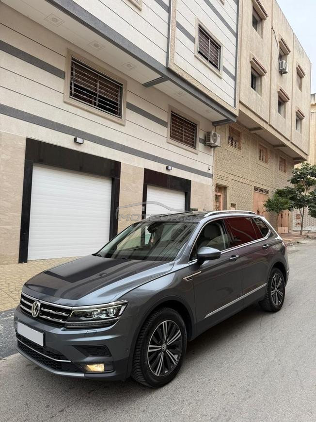 Volkswagen Tiguan 2L  7Place