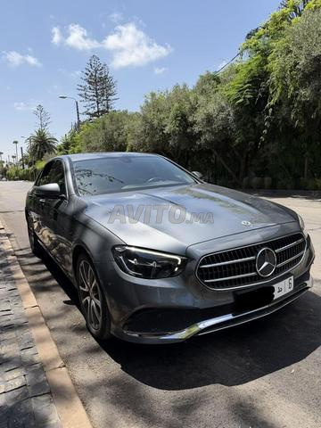 Mercedes E220 D - 2