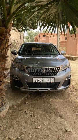 3008 allure جديدة، مالك أول