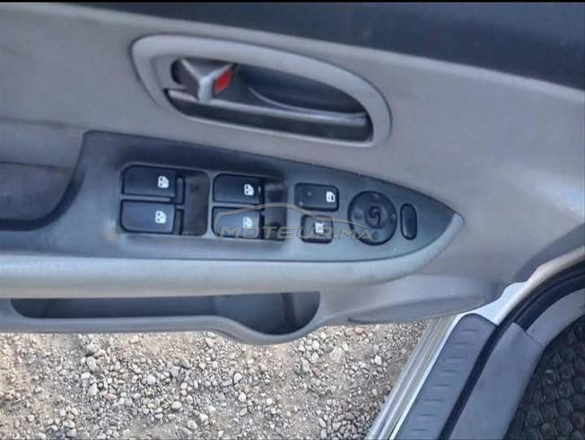 Kia carens model 2009