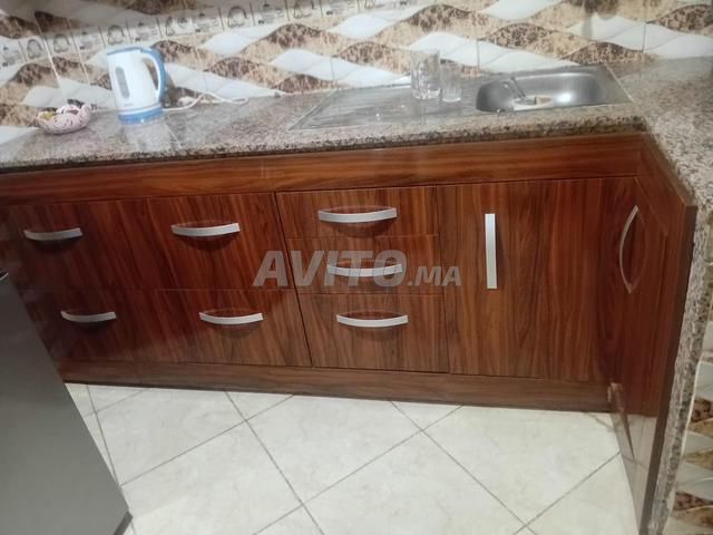خزانة للبيع