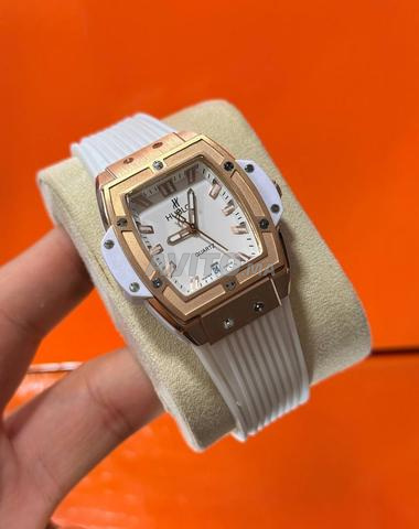 Montre de Luxe Hublot HB4329