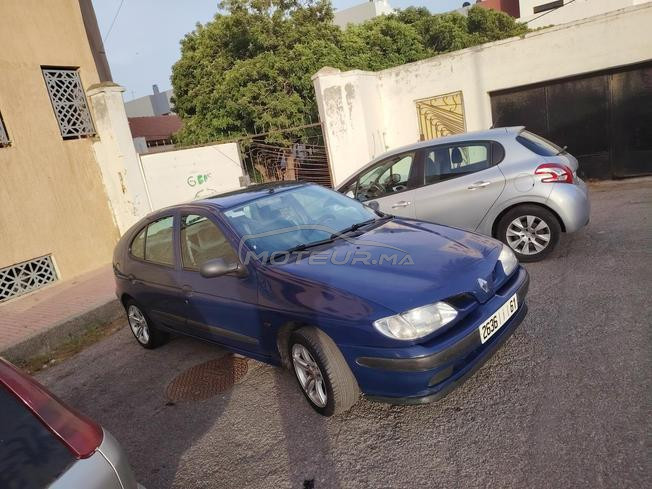 Renault Megane Essence Manuelle 2000 à Casablanca