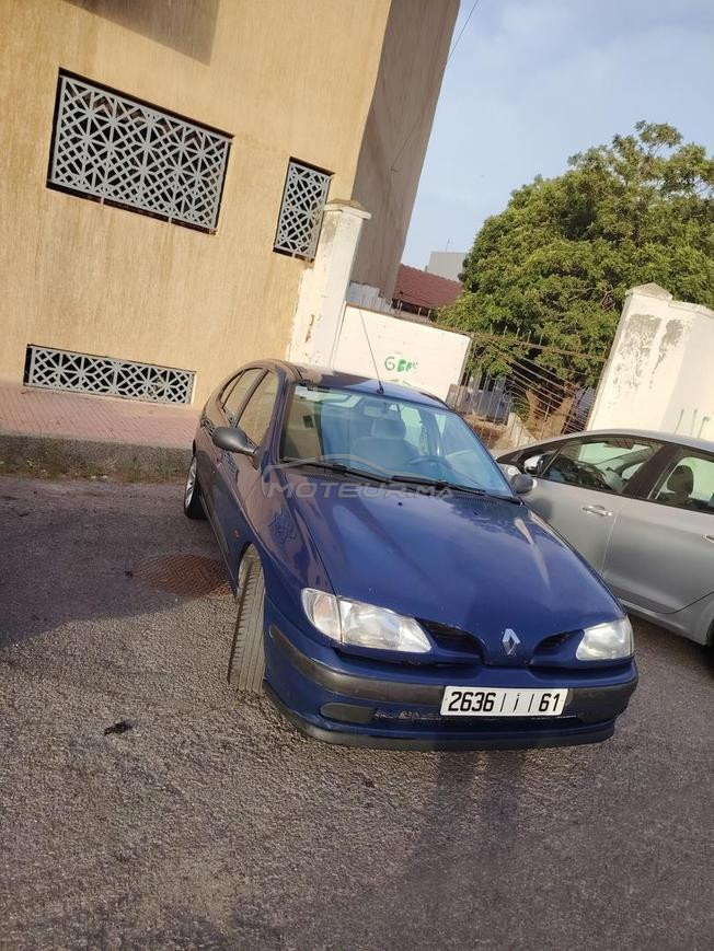 Renault Megane Essence Manuelle 2000 à Casablanca
