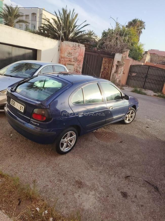 Renault Megane Essence Manuelle 2000 à Casablanca