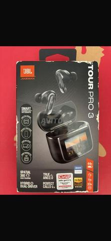 Écouteurs JBL PRO 3 neufs, prix négociable