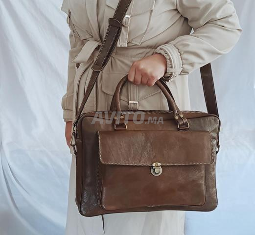 Sac d'affaires en cuir fait main, quantité limitée