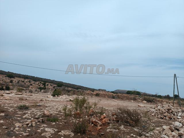 أرض مسجلة بإطلالة بانورامية على البحر والغابة - 2