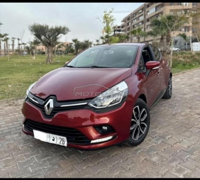 clio 4 model 2021 tres bon etat