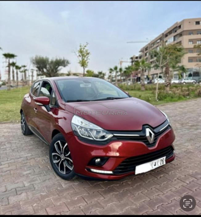 clio 4 model 2021 tres bon etat
