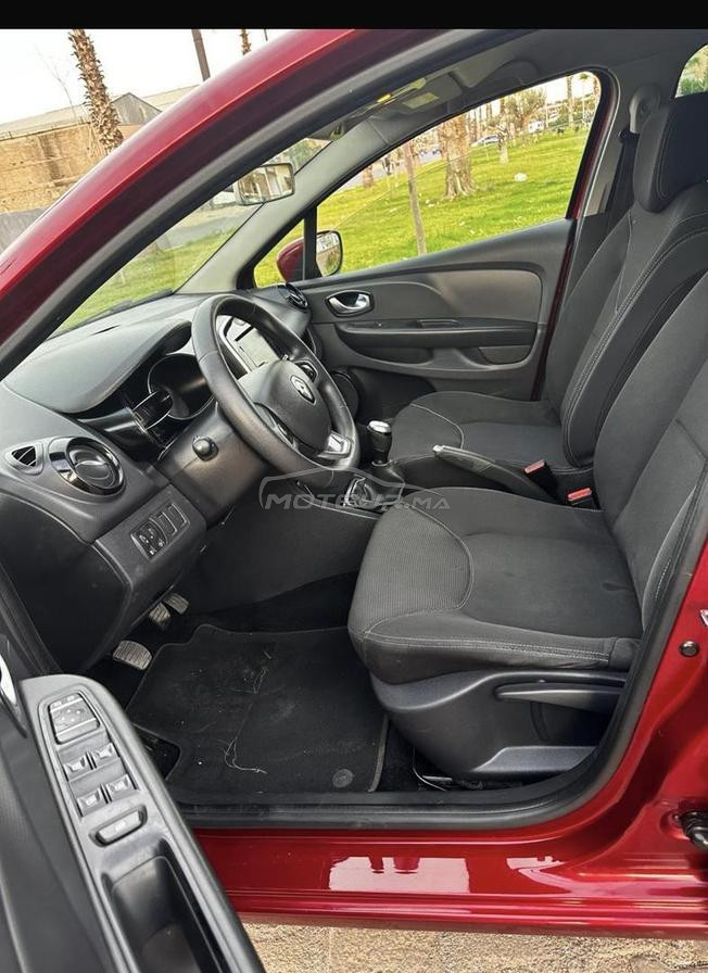 clio 4 model 2021 tres bon etat