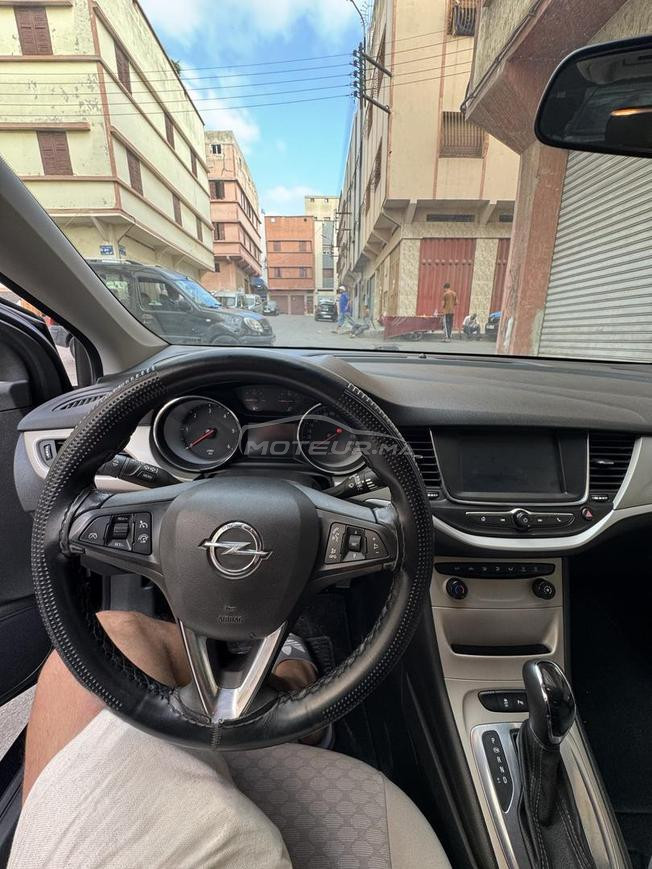 Opel Astra modele fin 2019 en excellent etat