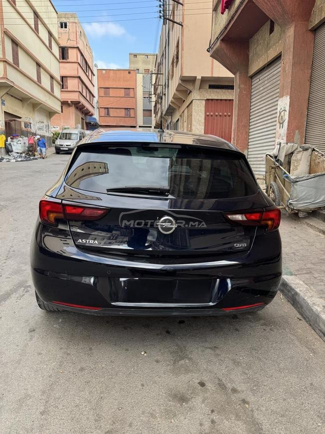 Opel Astra modele fin 2019 en excellent etat