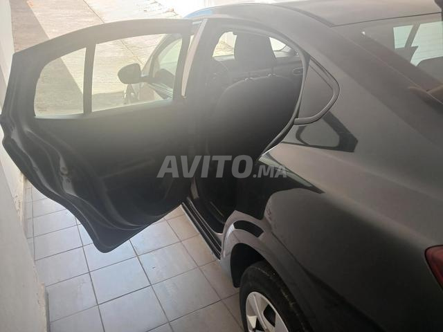 داسيا لوجان ديزل يدوية 2023