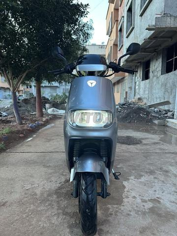 Yadea E8s Électrique - 2