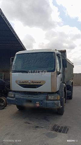 Camion à vendre - 2