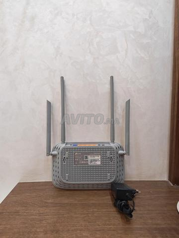 مكرر واي فاي TPLINK AC1200 ميجابت في الثانية - 2