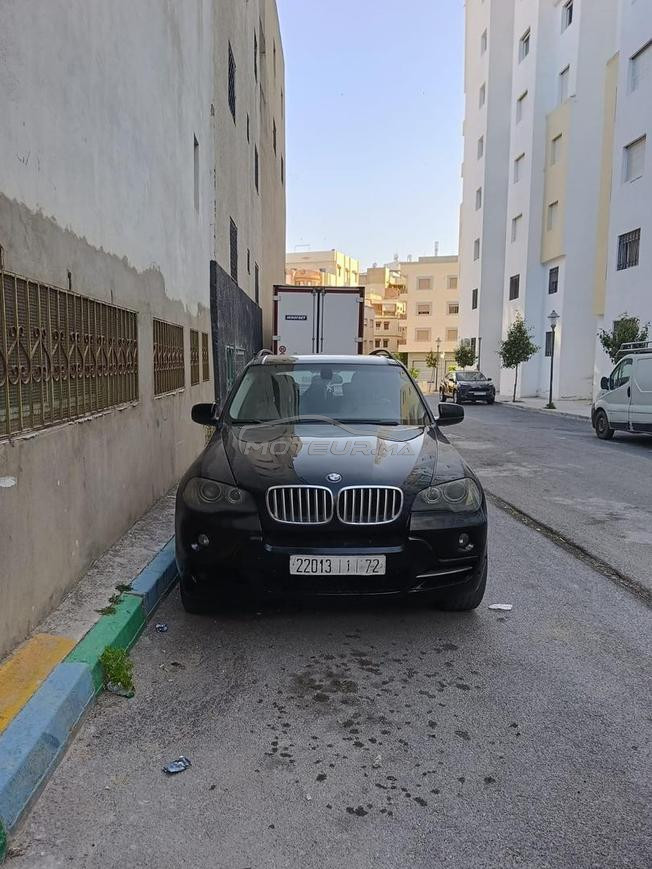 je vendre une BMW X5 de 2008 en bon état 