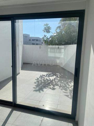 مكاتب للإيجار مع تراس في معاريف ريفيرا - 2