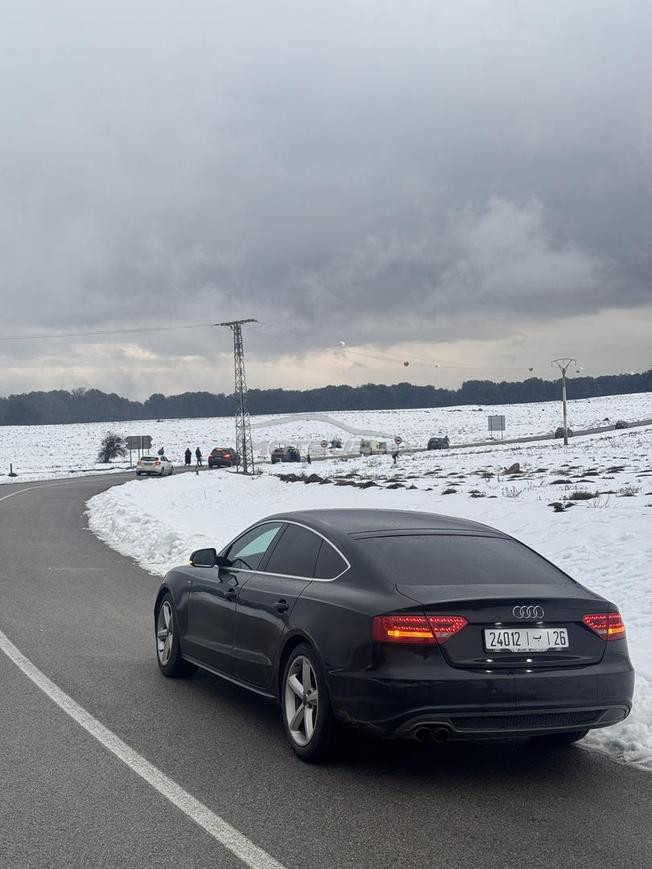 audi a5 S line 2L 1500dh modil 2011 diwana 2015