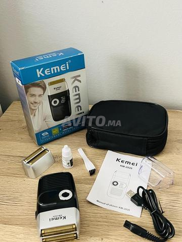 Kemei KM-2026 Tondeuse professionnelle LCD neuve 180DH - 2