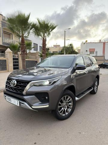 Toyota Fortuner 2021 7 places automatique à Salé - 2