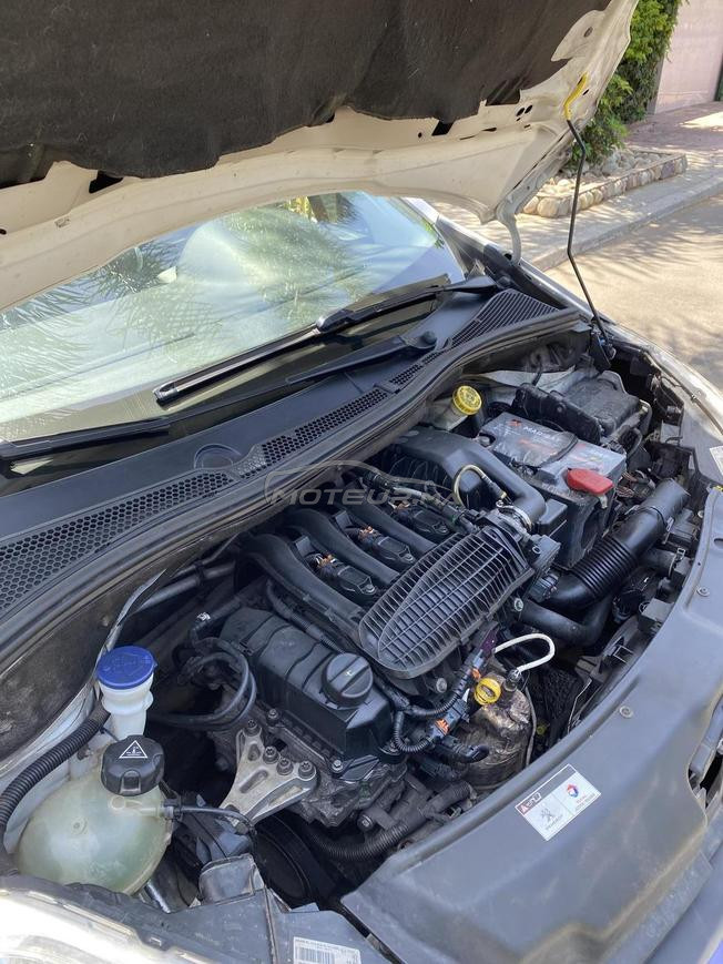 Peugeot 208 Essence Manuelle 2016 à Casablanca