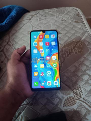 Huawei 30 Lite 128Go 4 RAM d'Allemagne
