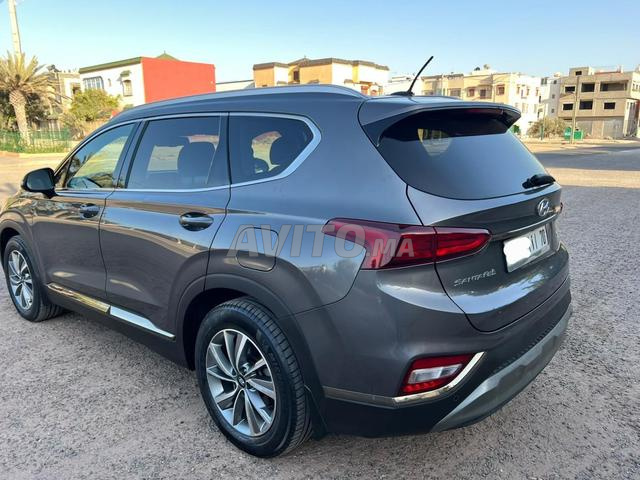 Hyundai Santa Fe 2021 7 Places Tout Option