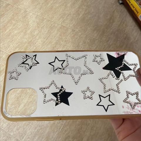 3 étuis d’iPhone 11 en bon état - 2