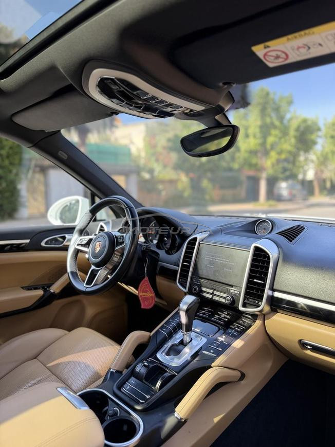 Porsche Cayenne Platinum Edition