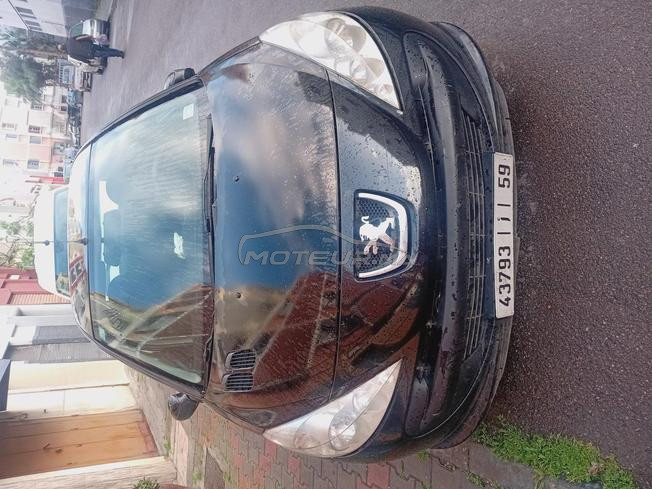 peugeot 206 essence en très bon état 