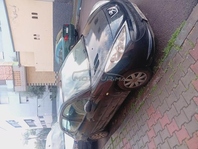 peugeot 206 essence en très bon état 