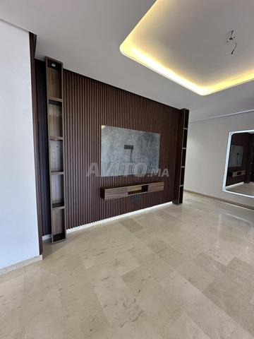 شقة راقية للإيجار - 2