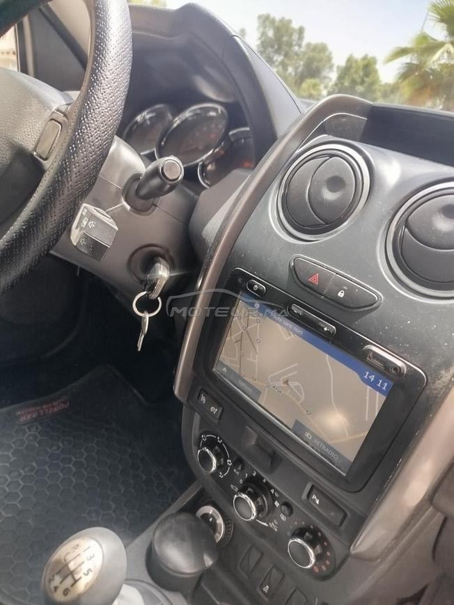 dacia duster model 2016