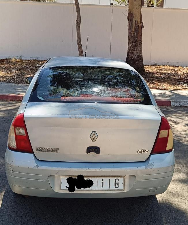 Renault Clio classique mdl 2001 essance 