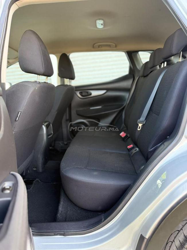 Nissan Qashqai 1er main 